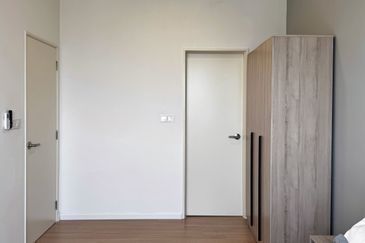 Tuan 2egacy (Tuan Residency 2)