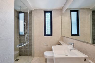 The Ooak (Kiara 163)