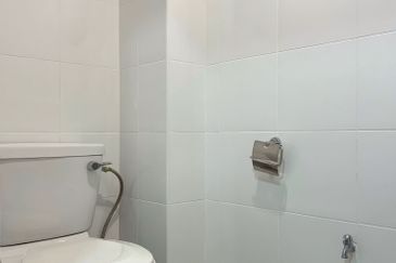 Royalle Condominium @ North Kiara