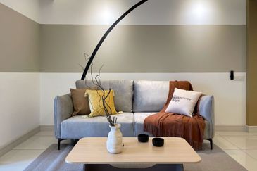 Royalle Condominium @ North Kiara