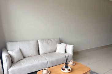 Zentro Residences @ 16 Sierra