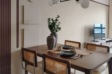 Savvy @ Riana Dutamas