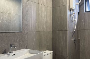 Savvy @ Riana Dutamas