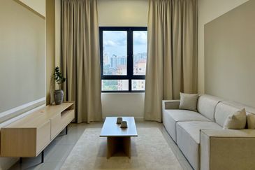 Savvy @ Riana Dutamas