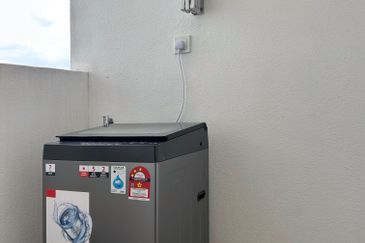 Savvy @ Riana Dutamas