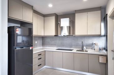 Aurora Residence @ Lake Side City