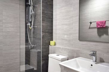 Aurora Residence @ Lake Side City