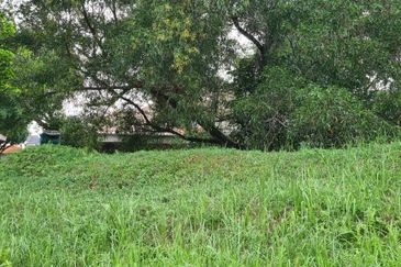 OVERSEAS UNION GARDEN, OLD KLANG ROAD, CORNER BUNGALOW LAND FOR SALE