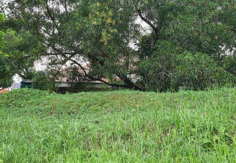 OVERSEAS UNION GARDEN, OLD KLANG ROAD, CORNER BUNGALOW LAND FOR SALE