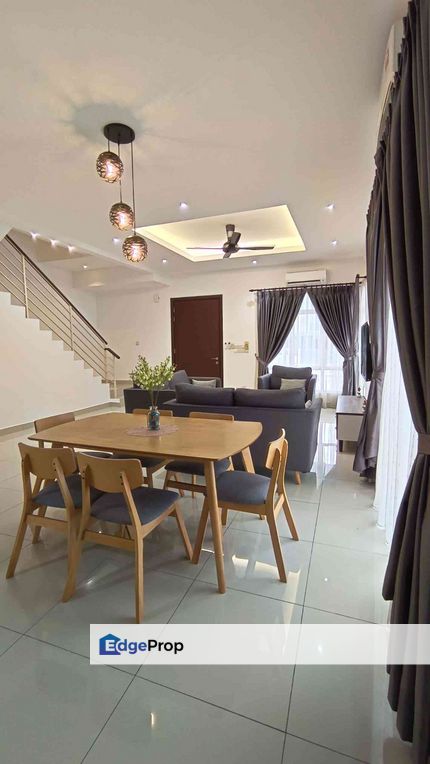 Fully furnsihed M residence 2 for rent 2storey ready to move in , Selangor, Rawang