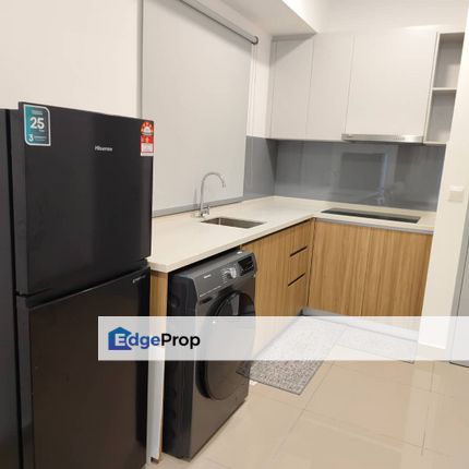 Fully furnished ready to move in m luna facing highway, Kuala Lumpur, Kepong