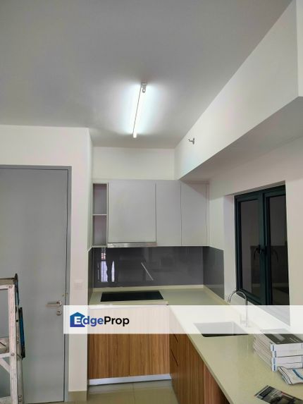 Partially furnished lower floor m luna kepong for rent, Kuala Lumpur, Kepong