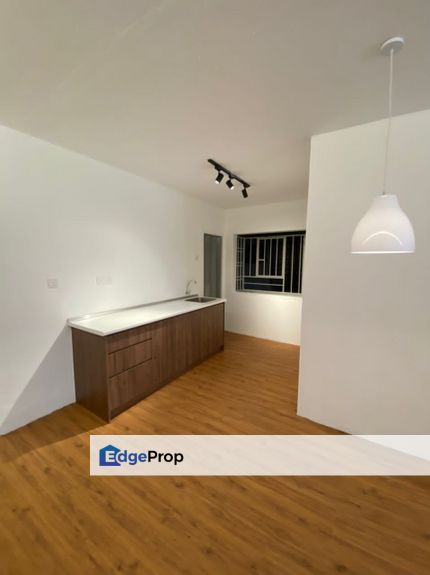 Renovate unit lestari apartment for sell low downpayment, Selangor, Damansara Damai