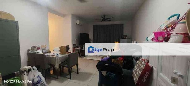 The henge Metropolitan for sell corner unit high floor, Kuala Lumpur, Kepong