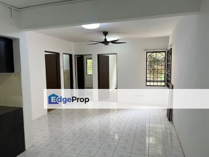 Damansara Damai Saujana Walk Up Unit Low Floor Ready Move In Apartment for Rent, Selangor, Damansara Damai