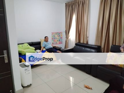 Koi prima Partially furnished for rent build in kitchen cabinet, Selangor, Puchong