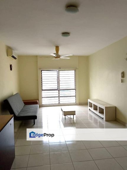 Pelangi sentral mutiara damansara partially furnished, Selangor, Bandar Utama