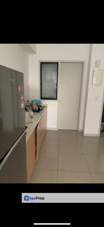 Partially furnished limited unit savio riana dutamas for rent, Kuala Lumpur, Segambut