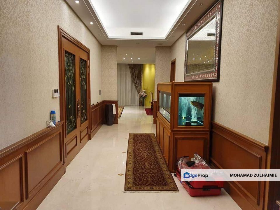 8 Gurney Condominium For Sale, Penang, Persiaran Gurney