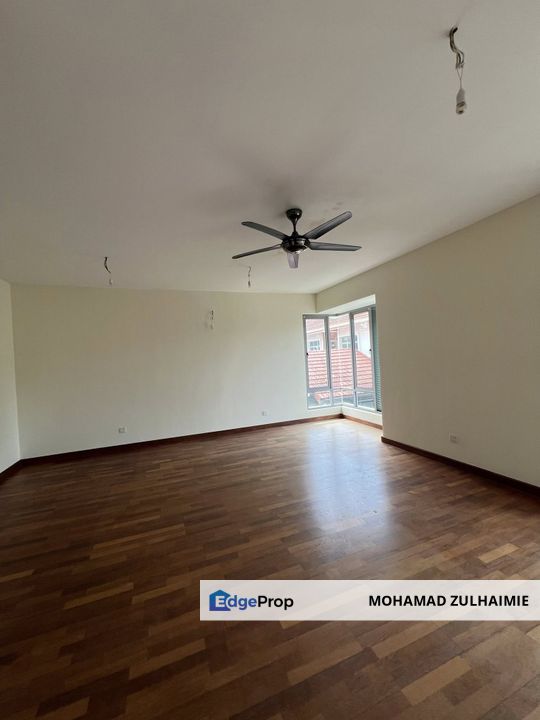 Two and Half Storey Safira Villa Bungalow With Pool For Sale, Selangor, Kajang