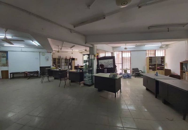 Jalan Seberang Perak