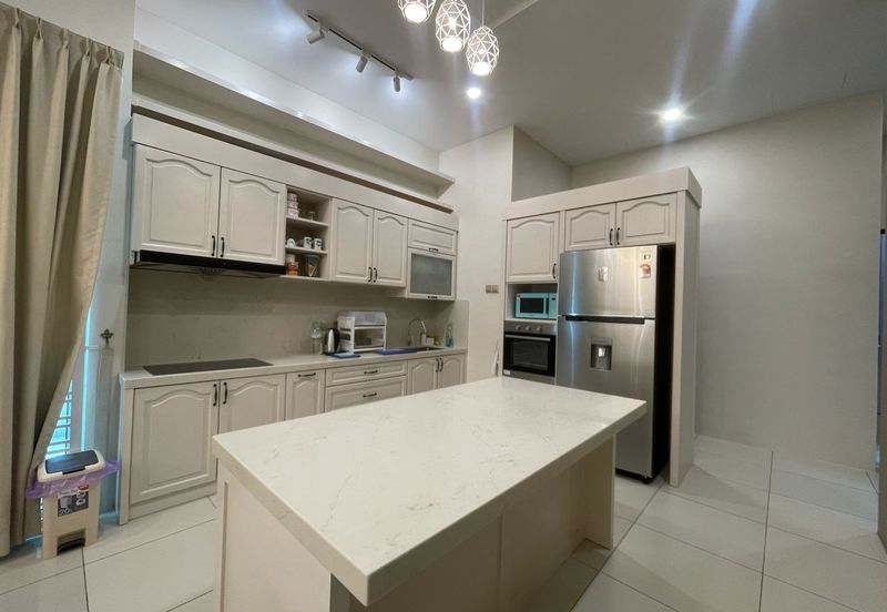 Taman Tunku Intan Safinaz