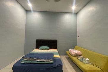 Taman Tunku Intan Safinaz