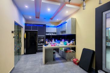 Taman Teratai Jingga