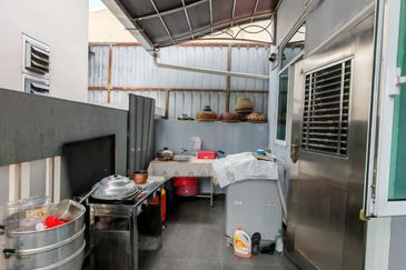 Taman Teratai Jingga