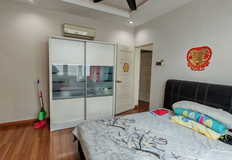 Taman Teratai Jingga