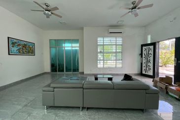 Taman Tunku Intan Safinaz