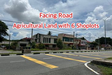 Jalan Tanjung Bendahara