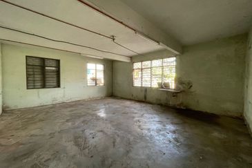 Kawasan Perusahaan Mergong