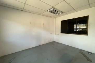 Kawasan Perusahaan Mergong