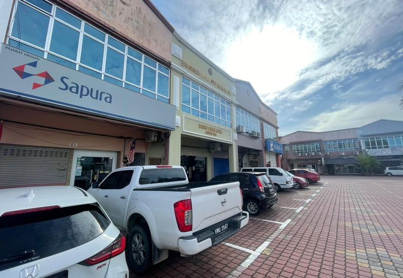 Kompleks Perniagaan Utama