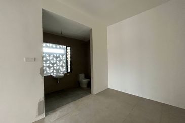 New House Big Land 2 Storey Semi D Taman Tiong Alor Setar For Sale 