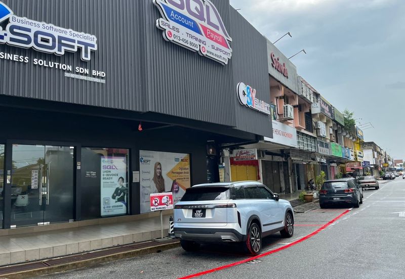 2 Storey Shoplot Taman Sultan Badlishah Jalan Pegawai Alor Setar For Sale