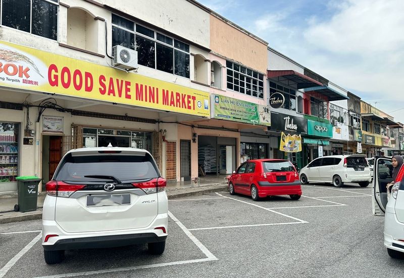 Facing Road 2 Storey Shoplot Taman Suria Jalan Hospital Pekan Jitra For Sale