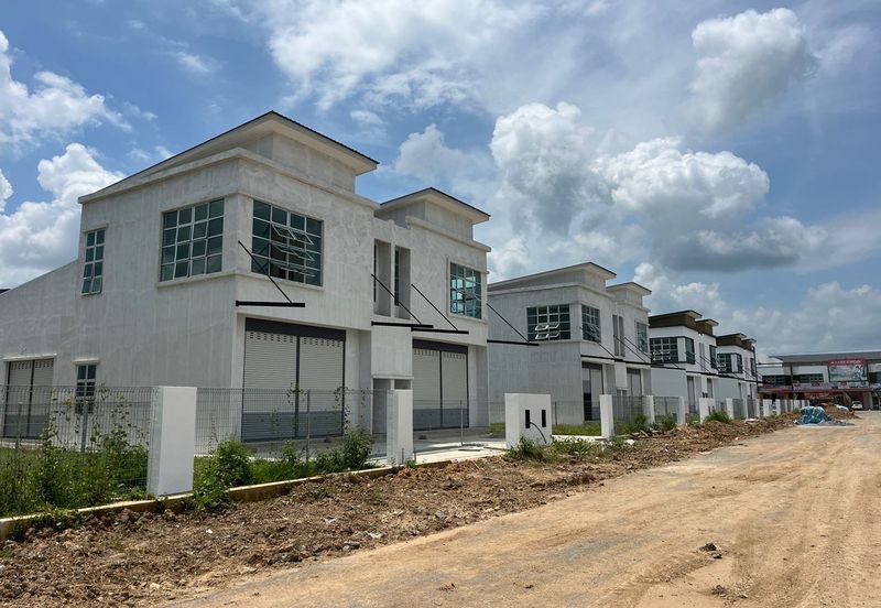 Light Industrial 2 Combining 1.5 Storey Semi D Warehouse Kangar Jaya Perlis For Rent