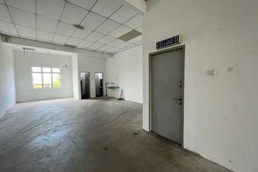 Pusat Perniagaan Sosenati