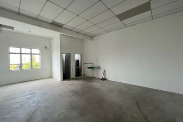 Pusat Perniagaan Sosenati