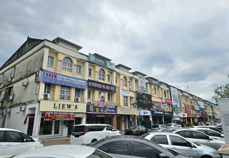 Jalan Pegawai