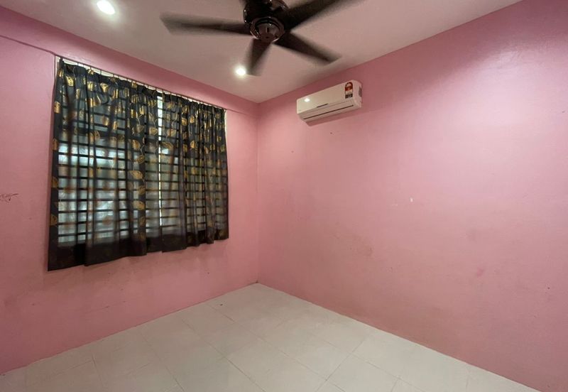 1 Storey Terrace Taman Sri Impian Mergong Alor Setar For Sale