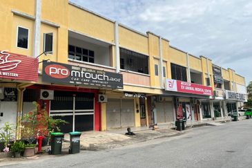 Kompleks Perniagaan Bawal