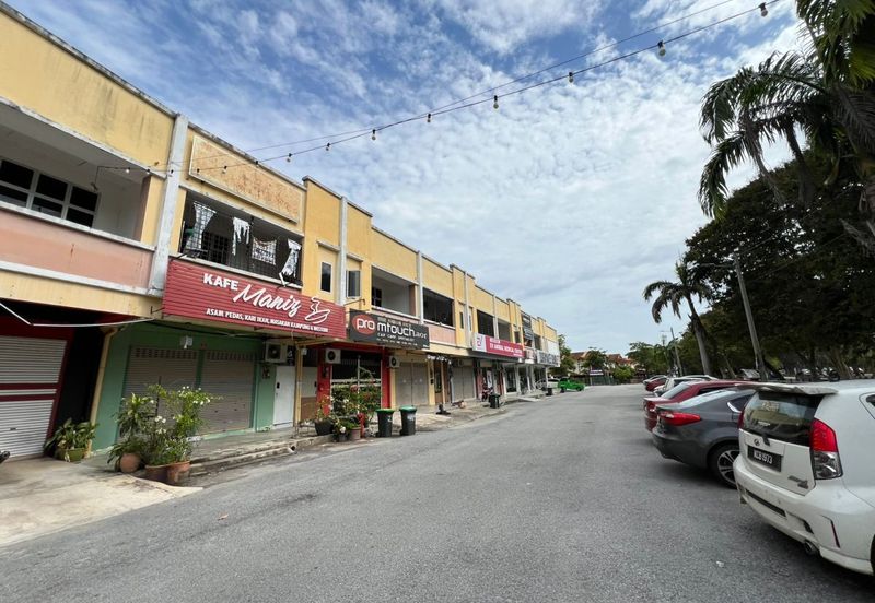 Kompleks Perniagaan Bawal