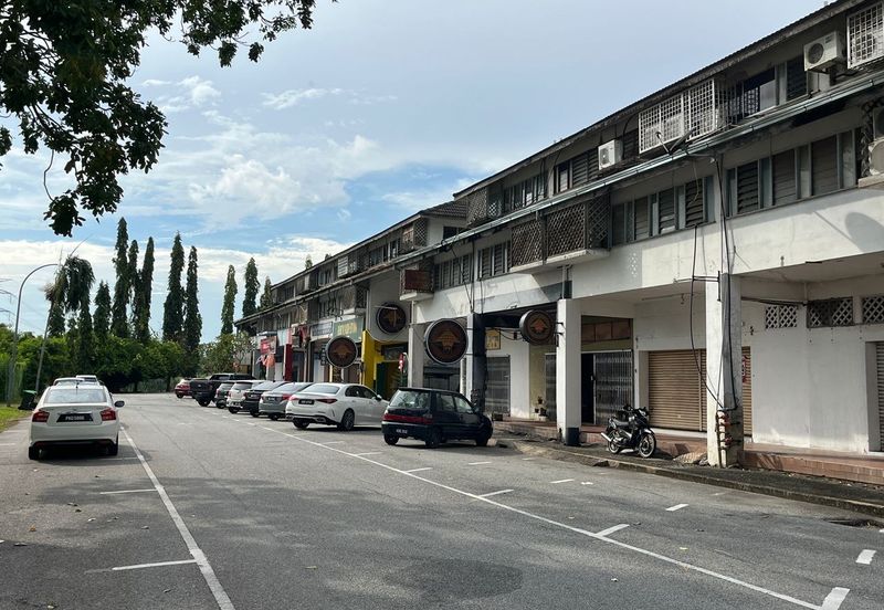 Ground Floor Shoplot Jalan Kanchut Near Aman Central Alor Setar For Sale