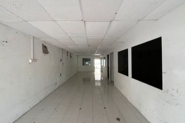 Ground Floor Shoplot Jalan Kanchut Near Aman Central Alor Setar For Sale