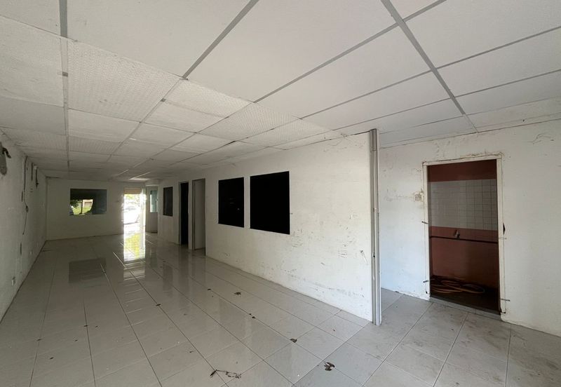 Ground Floor Shoplot Jalan Kanchut Near Aman Central Alor Setar For Sale