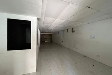 Ground Floor Shoplot Jalan Kanchut Near Aman Central Alor Setar For Sale