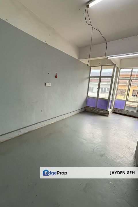 Facing Main Road 1st Floor Shoplot Medan Putra Alor Setar For Rent, Kedah, Alor Setar